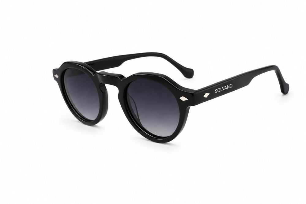 Piano Black